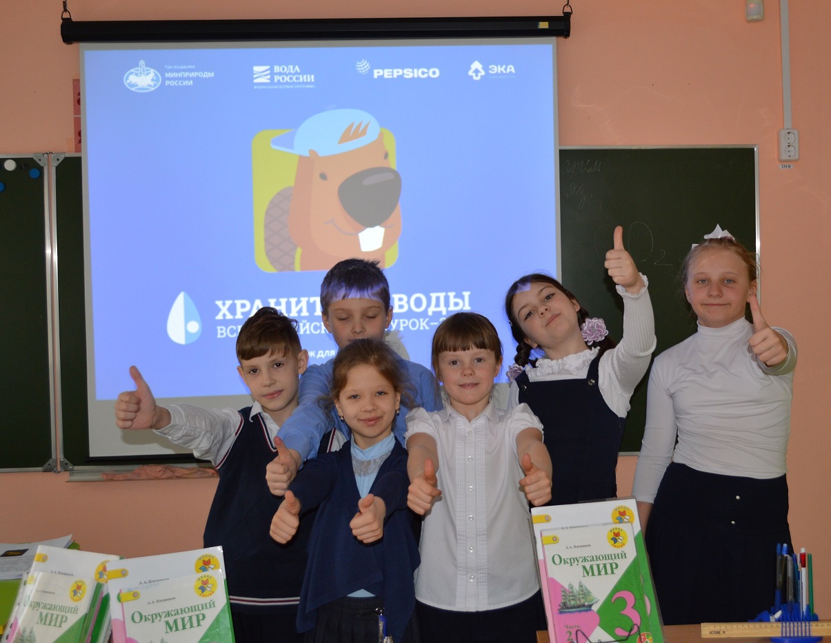 33744901444 9493d5c76f o