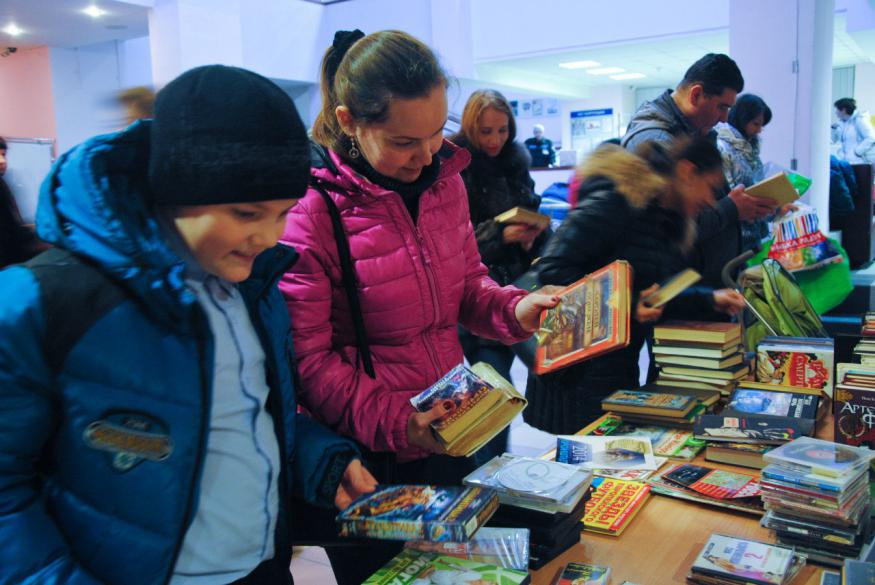 Буккроссинг